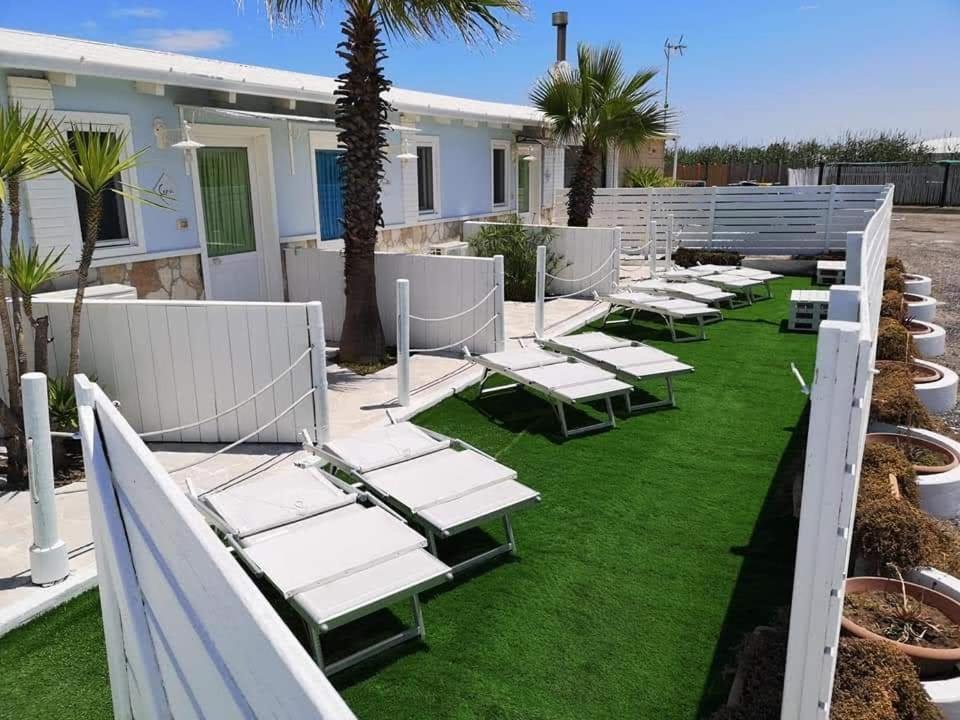 Bed and Breakfast Baywatch Маргерита-ді-Савоя Екстер'єр фото