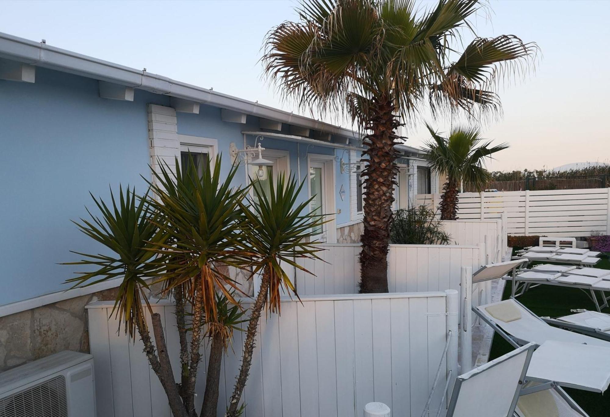 Bed and Breakfast Baywatch Маргерита-ді-Савоя Екстер'єр фото